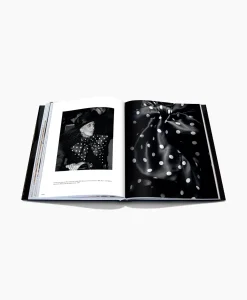 Assouline Boek Dior By Ferre (Fr) Diversen*Lifestyle Lifestyle