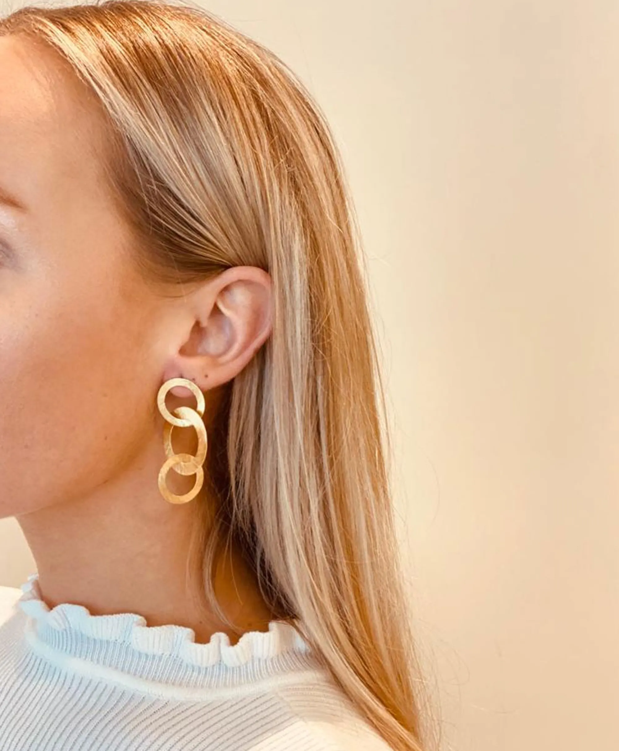 Lott. Gioielli Oorbellen Tripple Rounde Op Goud*Dames Sieraden