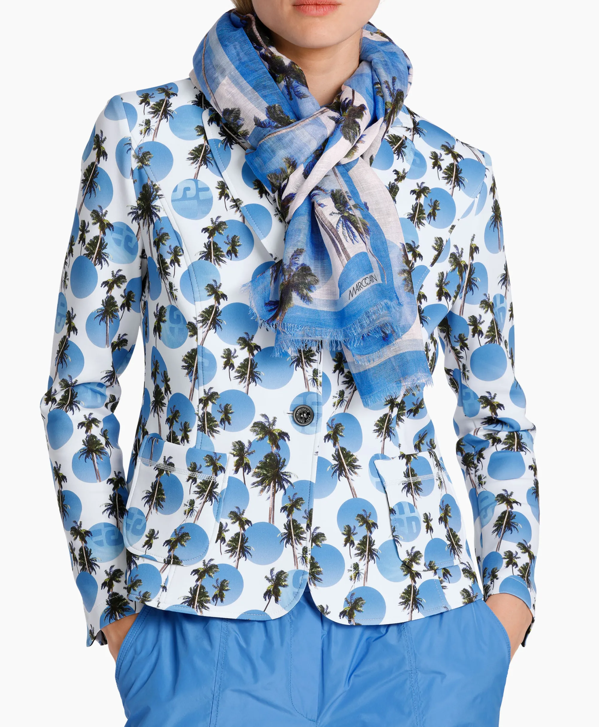 Marccain Sport Shawl Ws B4.07 Z27 Donker Blauw*Dames Sjaals